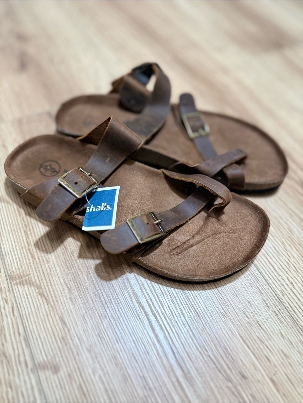 WHITE MOUNTAIN Gracie Leather Footbed Sandals Brown Toe Loop Buckle Sz 7 NWT